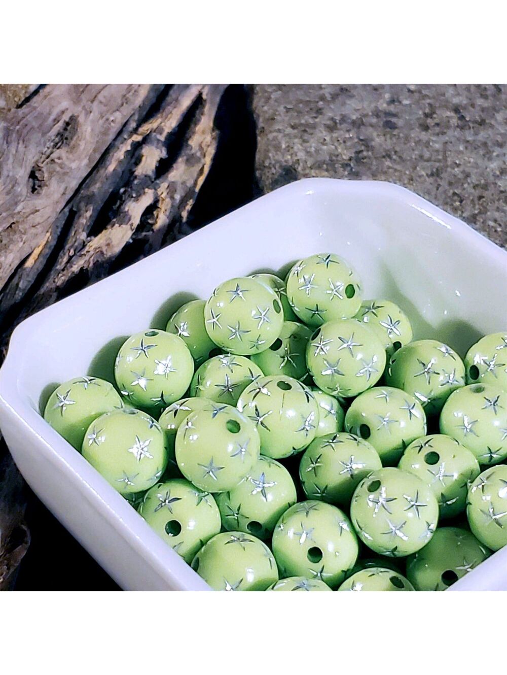 Vintage Retro Lime Green Silver Stars 12mm Round Acrylic Shabby Beads 10 pcs